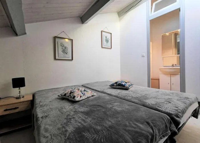 Grande Bleue - 3 Pieces 6 Couchages Port Leucate- Climatisation - Wifi - Ref: 3gb_818 Mae-4704 *